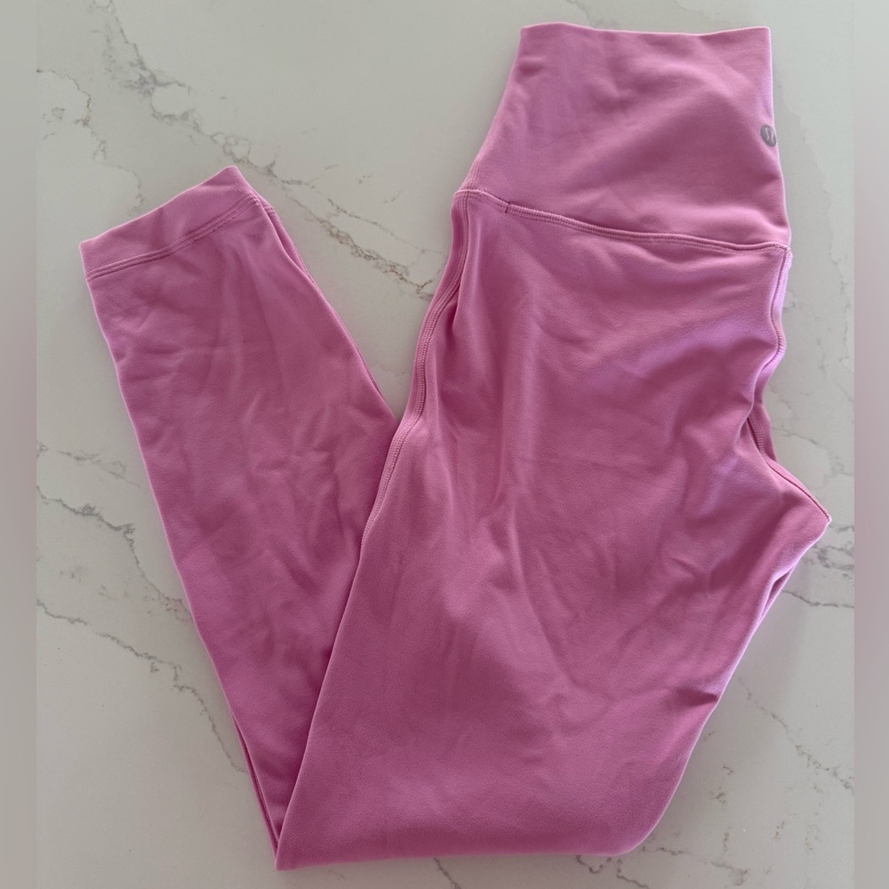 Lululemon Leggings. Pink Frosting. 25”. Size 6.
